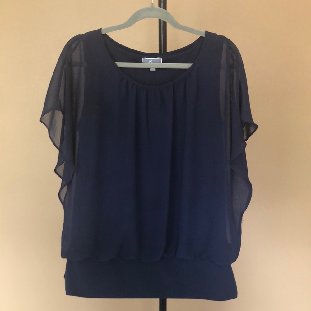 Women’s casual top/blouse